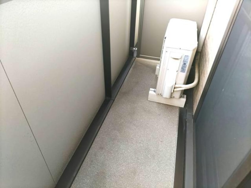  ブレシア　カツラ（市場町）