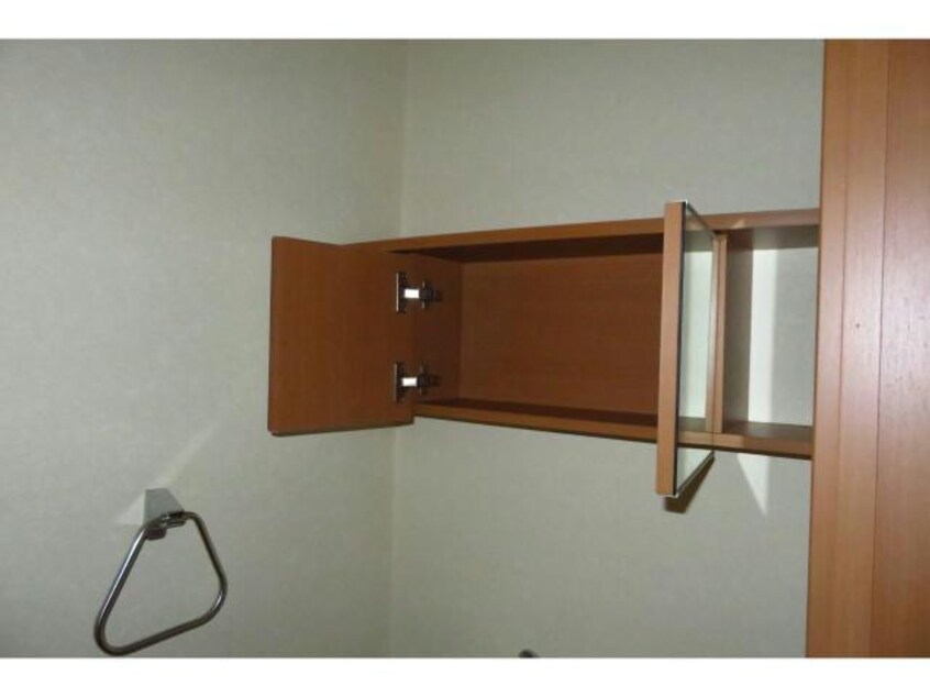 トイレ収納 来夢２（八寸町）