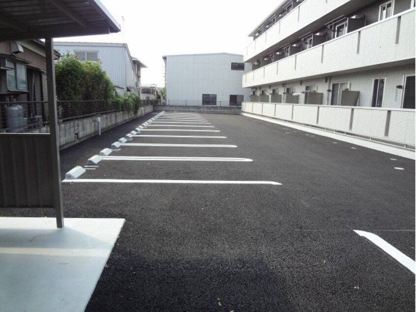 駐車場 オペラハウス宮子（宮子町）