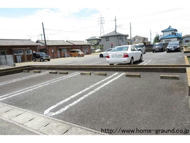  グリーンガーデンＢ（安堀町）