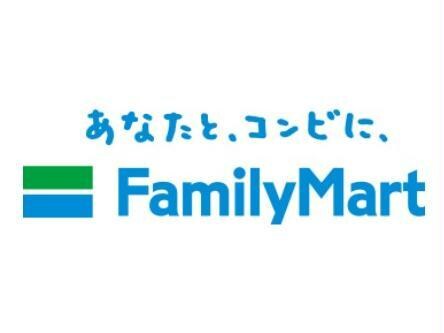 ファミリーマート日野屋伊勢崎茂呂店(コンビニ)まで500m クリザンティーム（南千木町）
