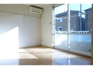 リビング カーサ　エクセルＤ（田部井町）