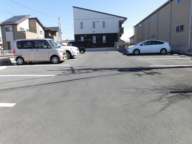 駐車場 フォレスト三室（三室町）