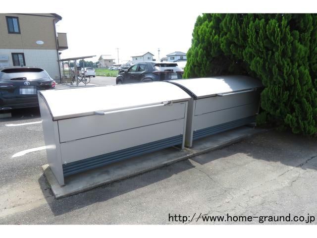  ブレシア　カツラⅡ（市場町）