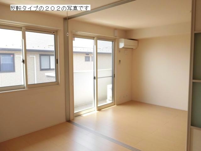  ブレシア　カツラⅡ（市場町）