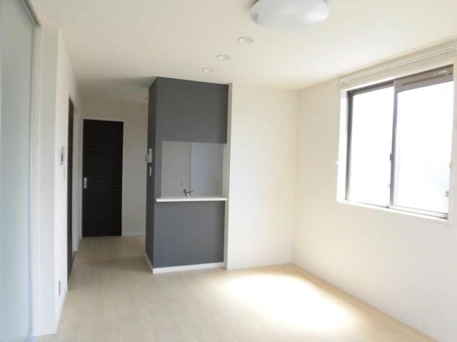  ベルドミールＢ（豊城町）