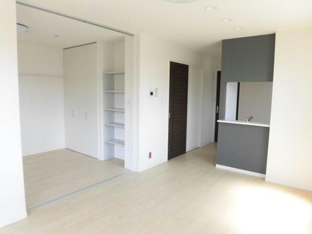  ベルドミールＢ（豊城町）