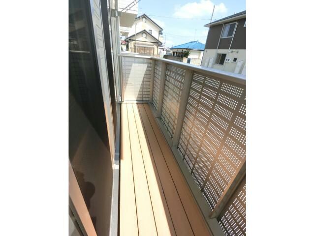  メゾン・ド・ジュリアンB（北千木町）