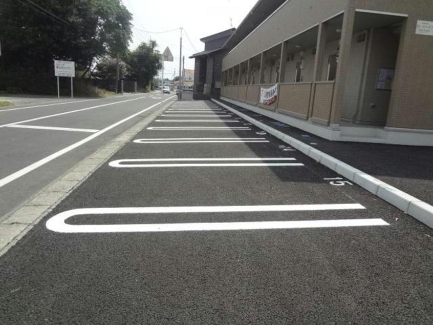  ローズハイツ（茂呂町）