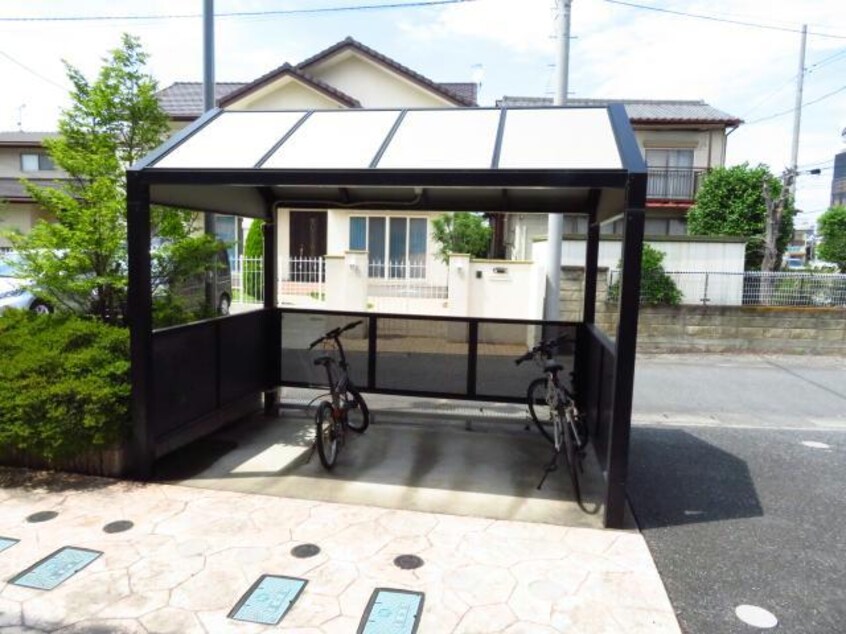 駐輪場 アリウス（八坂町）