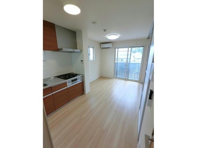  ブルーサファイアA（茂呂町）