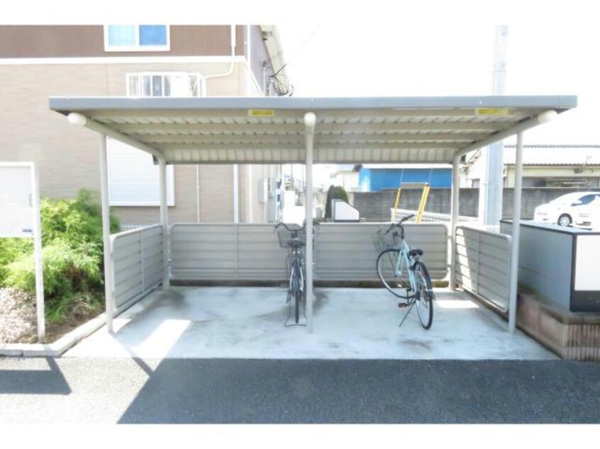 駐輪場 サン・カブラキ（東小保方町）