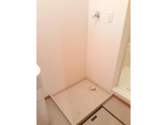 室内洗濯機置場 スウィート（中央町）