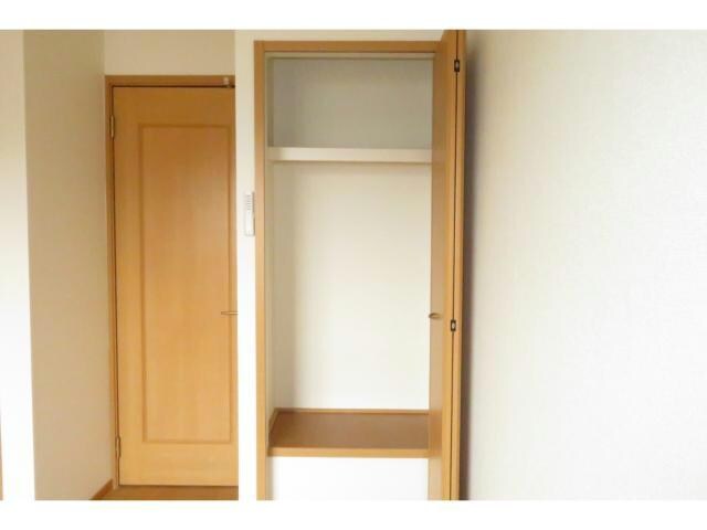 洋室収納西側 サンセールＫ（昭和町）