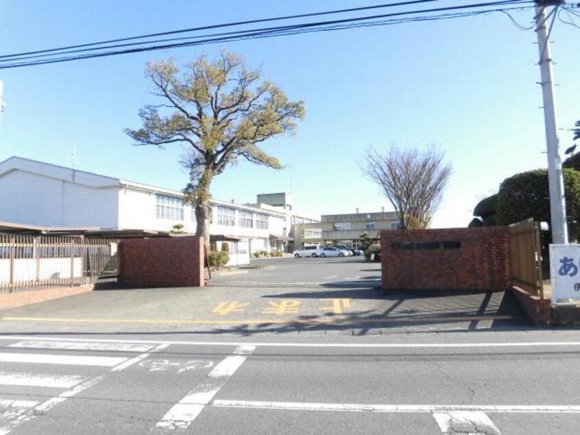 伊勢崎市立殖蓮中学校(中学校/中等教育学校)まで893m ソレイユ・Ｆ（昭和町）