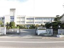 伊勢崎市立あずま南小学校(小学校)まで1500m プレジールＡ（八寸町）