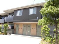 シャーメゾン・ルーチェE（今泉町）