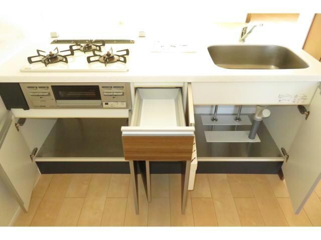 キッチン収納 スワセントフィールド（上諏訪町）