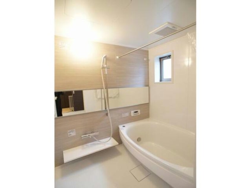  シャーメゾン・ルーチェＣ（今泉町）