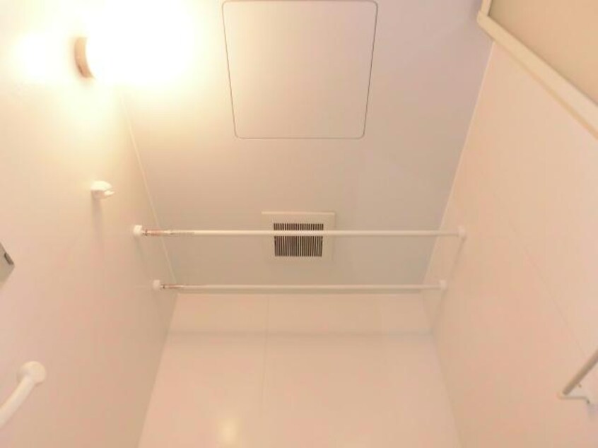 浴室 ヴァンヴェストA（三室町）