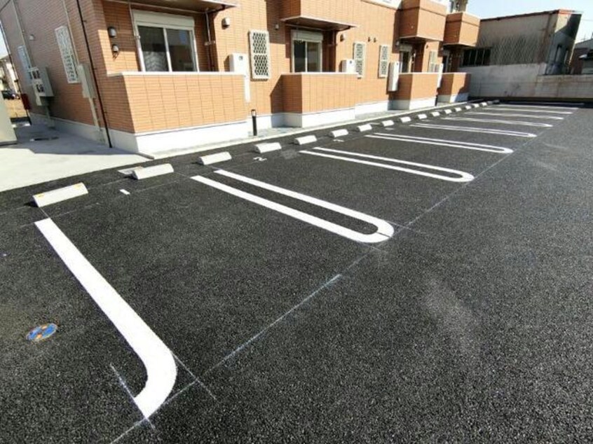 駐車場 ユングフラウ　サカエＢ（境栄）