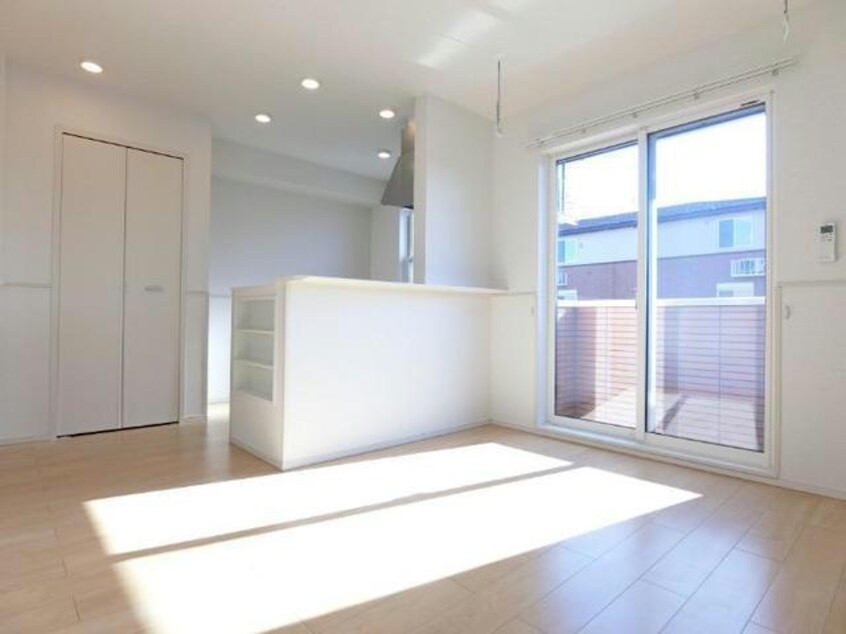  ユングフラウ　サカエＢ（境栄）