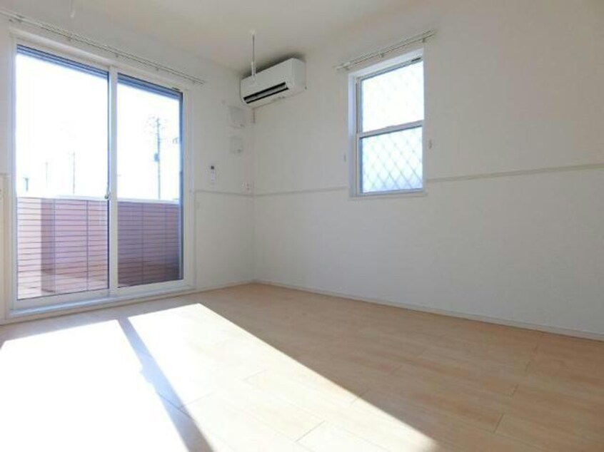  ユングフラウ　サカエＢ（境栄）