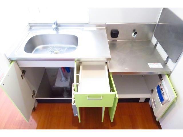 対面式キッチン レ・ジュウィールアン（下植木町）