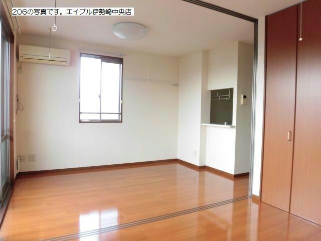  レ・ジュウィールアン（下植木町）