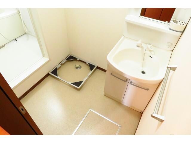 洗面所 レ・ジュウィールアン（下植木町）