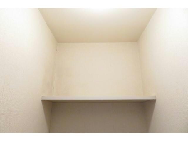 トイレ収納 ヴィラカシマＢ（鹿島町）