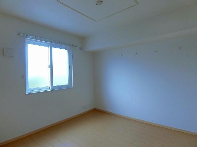  プリムローズ（八寸町）