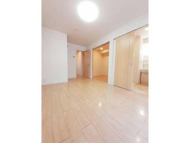 洋室7帖～サービスルーム Amazing　Square　D（上諏訪町）