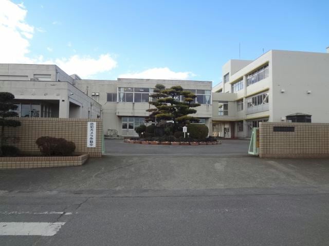 伊勢崎市立殖蓮第二小学校(小学校)まで750m Amazing　Square　D（上諏訪町）