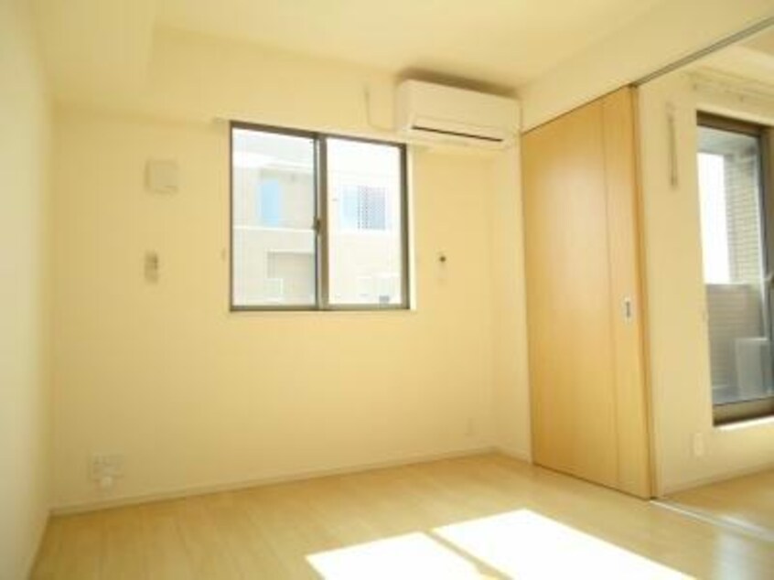  Ｒａｉｎｂｏｗ　Ｓｋｙ　ｙ（下植木町）