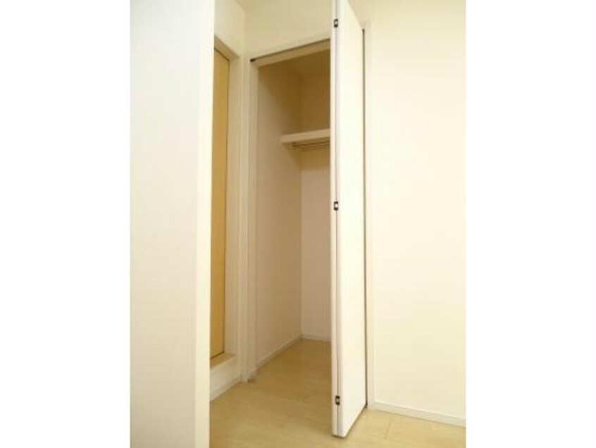  Ｒａｉｎｂｏｗ　Ｓｋｙ　ｙ（下植木町）