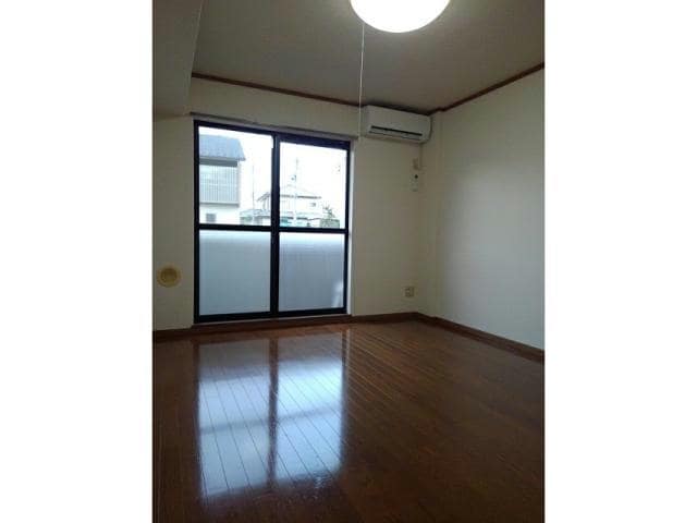 7帖 メゾンドパレ21（韮塚町）