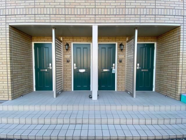  ロイヤルガーデン連取B（連取本町）