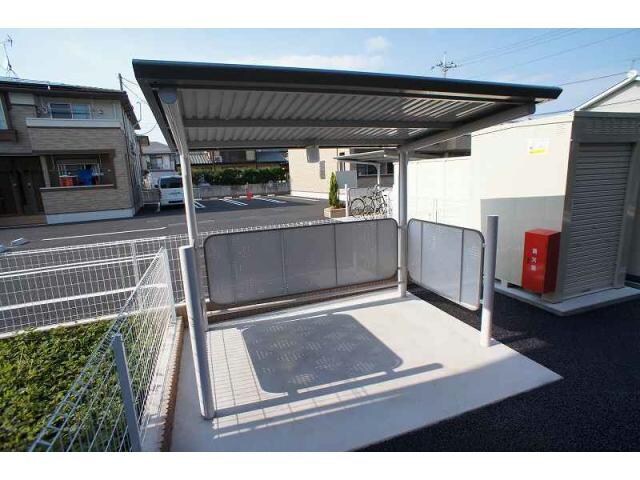 屋根付き駐輪場 マーベラスⅢ（除ヶ町）