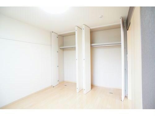  コスモスB（茂呂町）