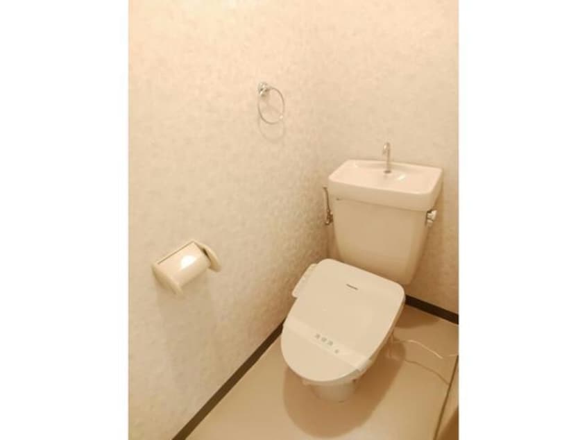  ハイ・マート六本木