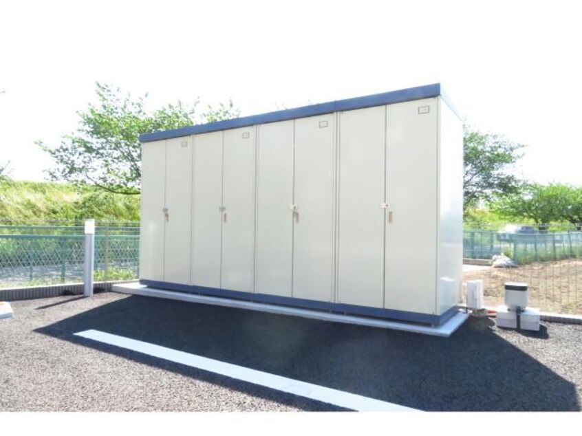 トランクルーム メゾン・ルミナーレＡ