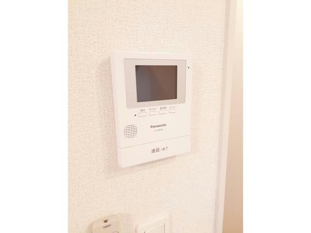  メゾン・ルミナーレＡ