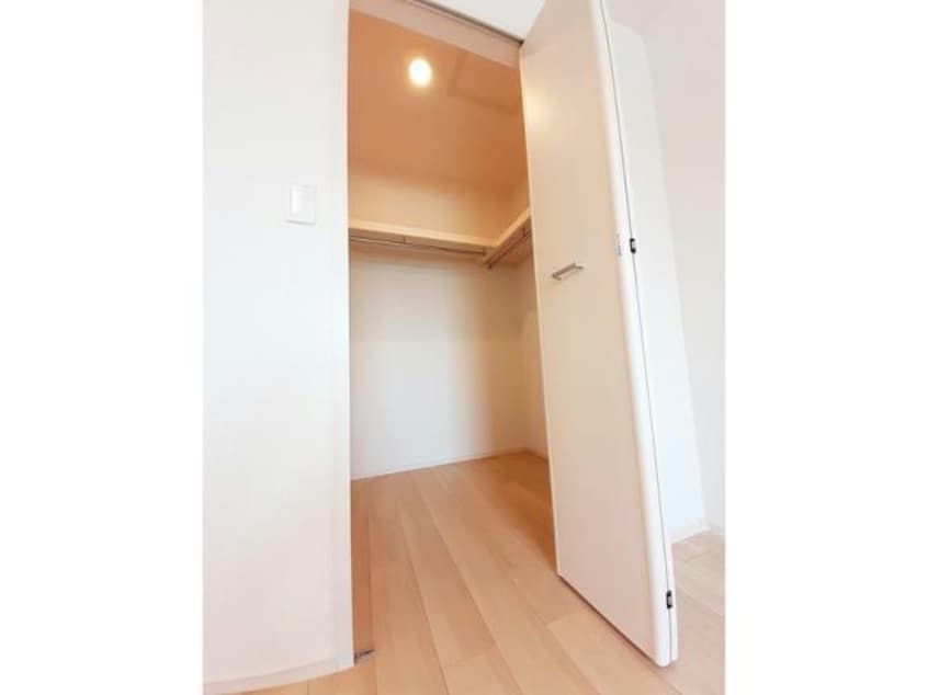  メゾン・ド・オズ（下植木町）