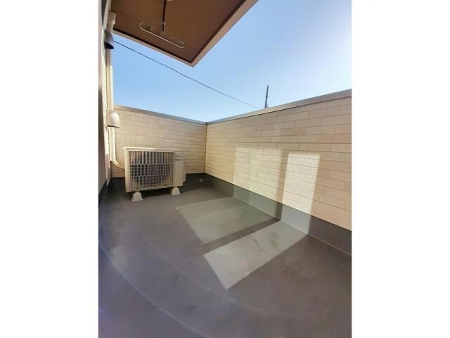  シャイニングⅢ（富塚町）