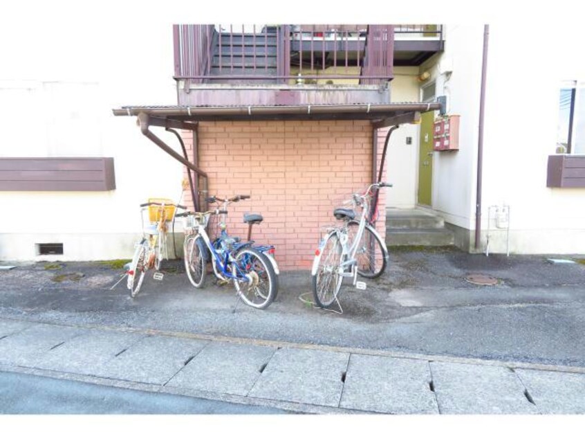 駐輪場 ブルーハイツ（山王町）