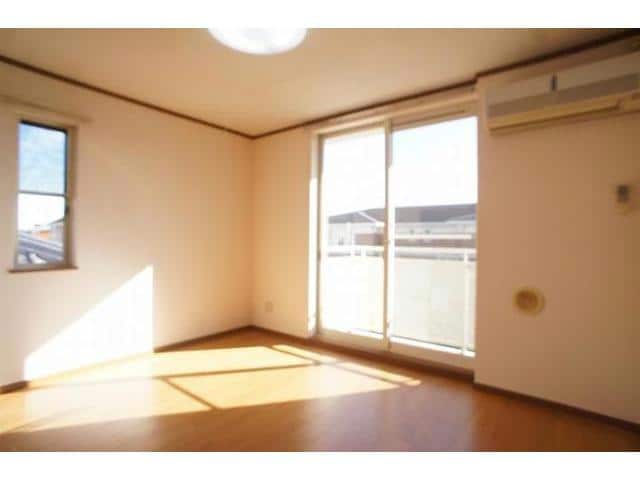  エトワールＢ（山王町）