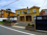 ライスカントリーＢ（三室町）
