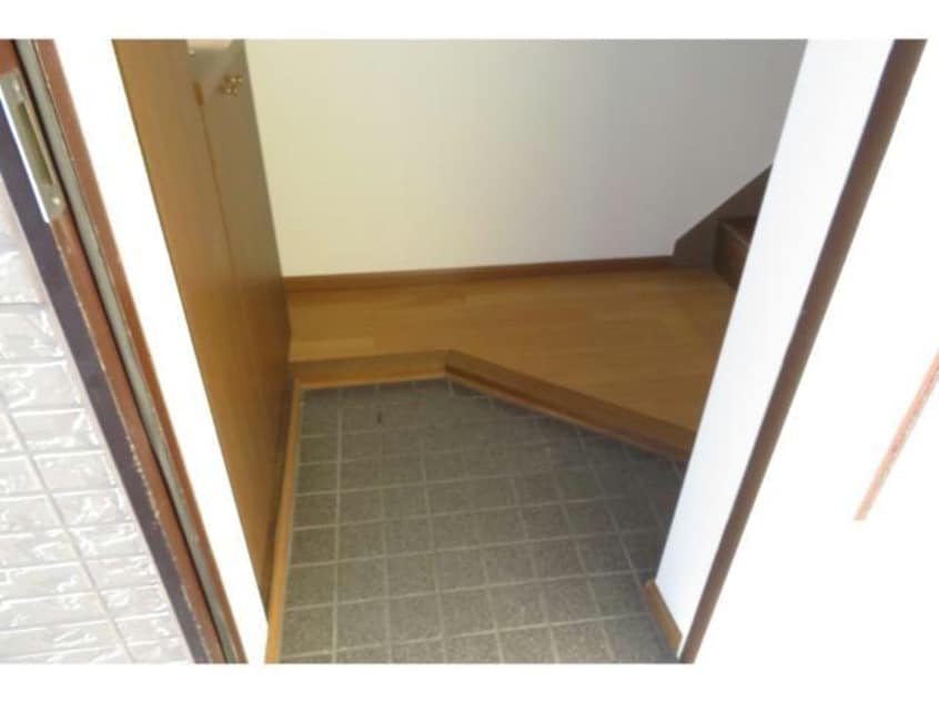 玄関 プロムナード（宮子町）