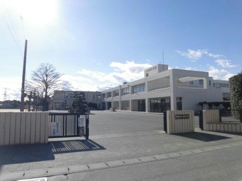 前橋市立駒形小学校(小学校)まで2457m アルテミス（宮子町）